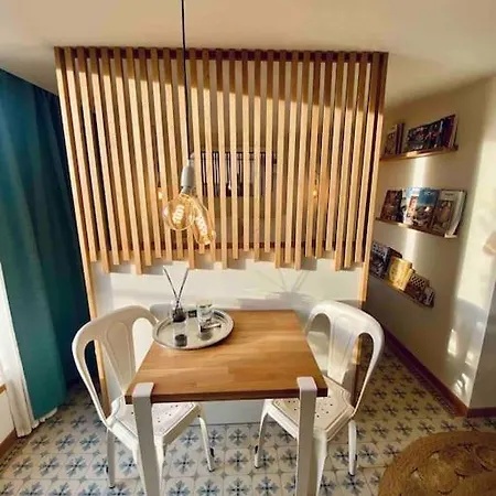 *astoria 7* Rooftop Cosy A